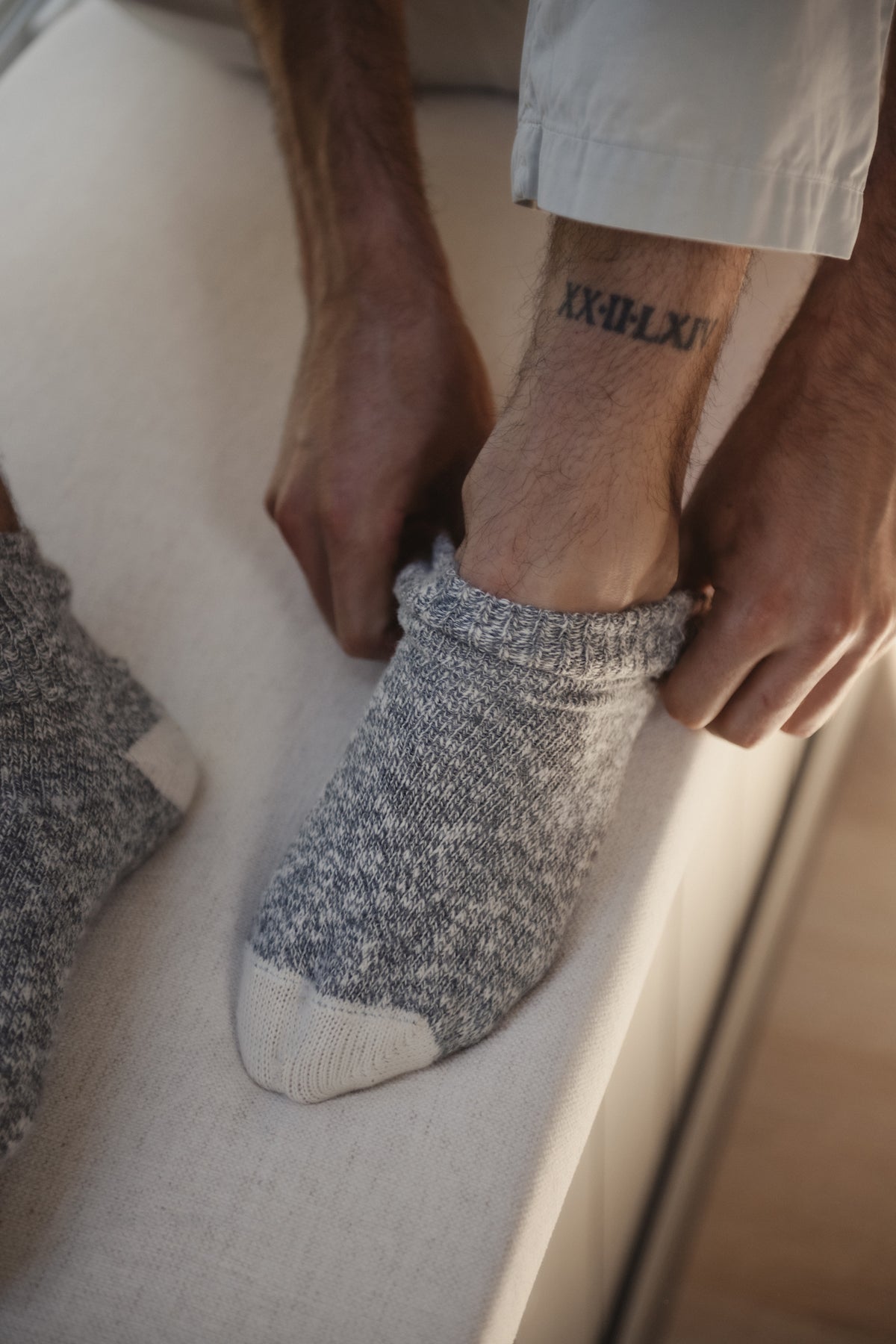 Marl ankle sock in heather gray with ribbed cuff and knit texture