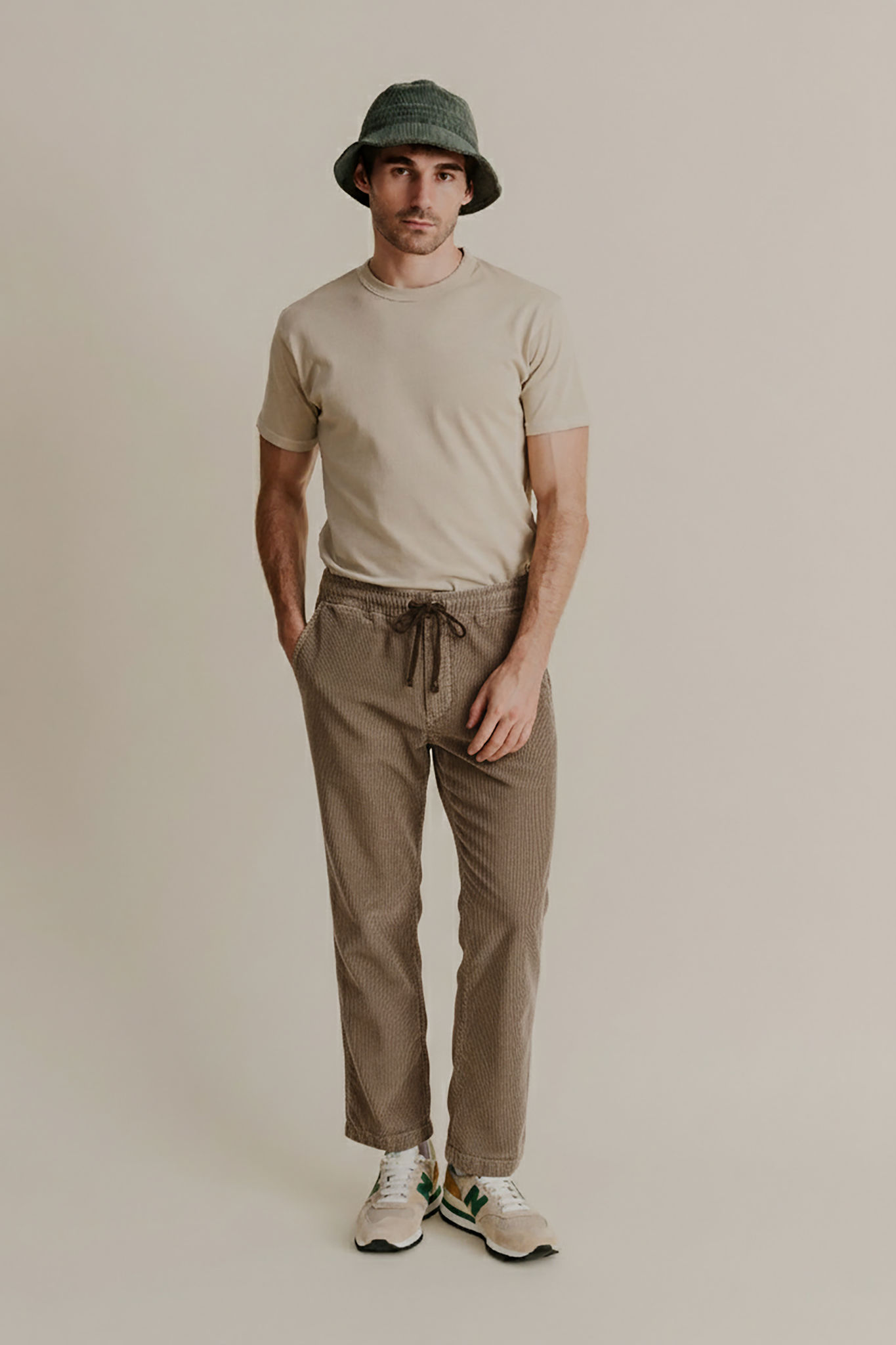 Wide Wale Cord Easy Chino