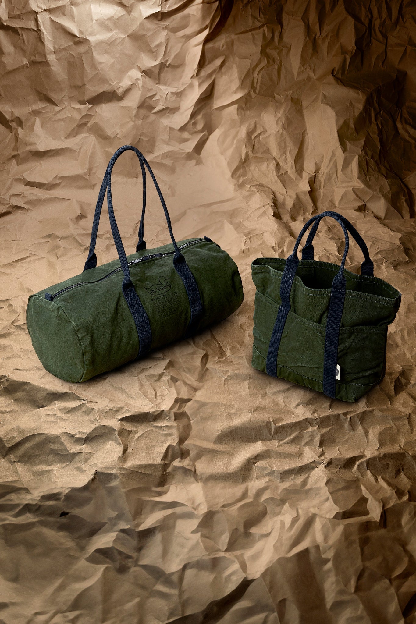 FIELD TOTE