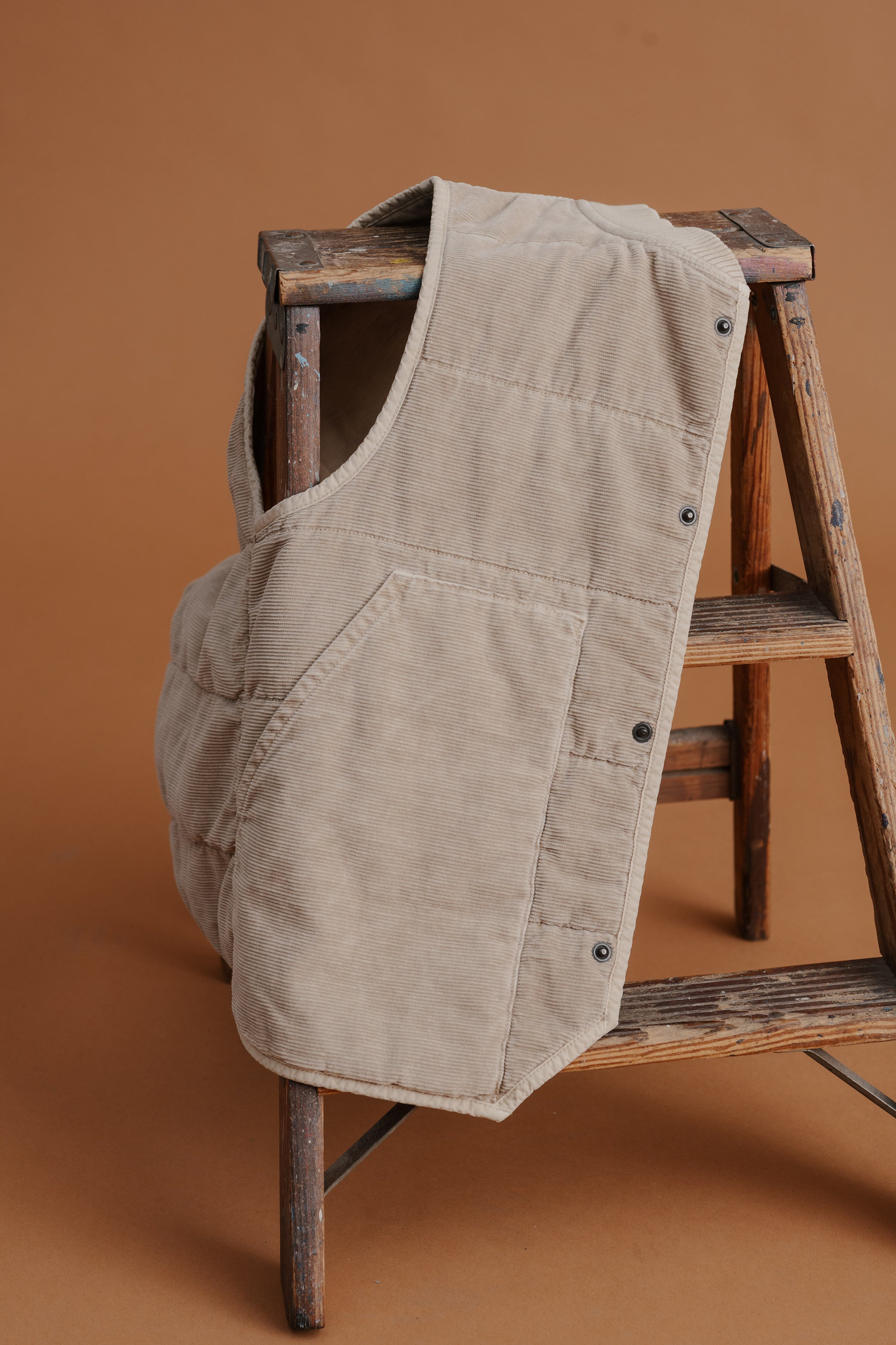 Corduroy Vest – Save Khaki United